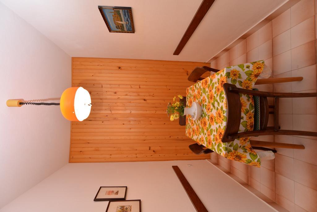 Apartment Near The Sea 650 Rabac Bagian luar foto